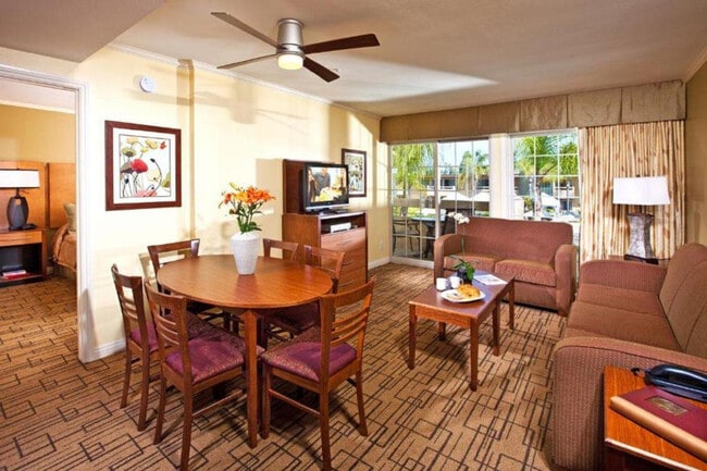 Photo - 514 Via De La Valle Unit ID1267449P