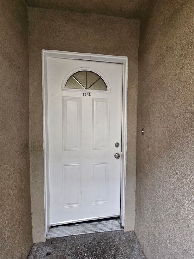 Photo - 23(1456,1458) Unit 23(1458)