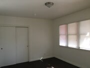 Photo - 1718 Huntington Dr