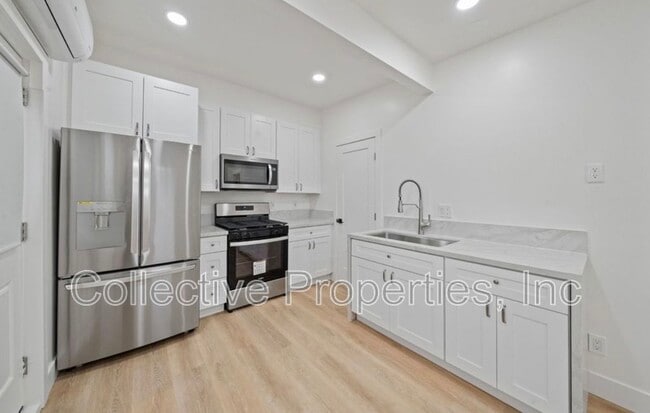 Photo - 6842 Estrella Ave