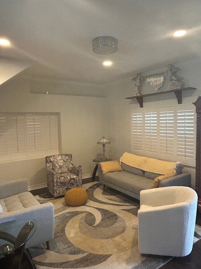 Photo - 7704 Lotus Cir