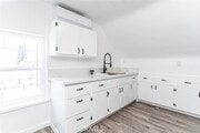 Photo - 6741 Newlin Ave