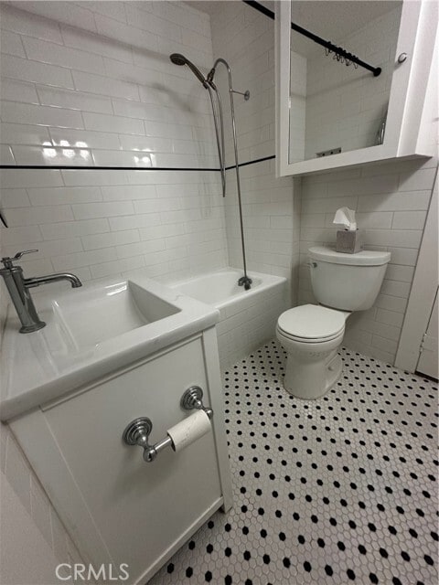 Photo - 3455 Locust St