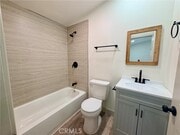 Photo - 4585 Hawthorne St