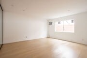 Photo - Larrabee Square Apartments