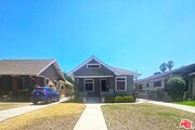 Photo - 648 Heliotrope Dr