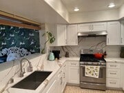 Photo - 6752 Hillpark Dr Unit 201