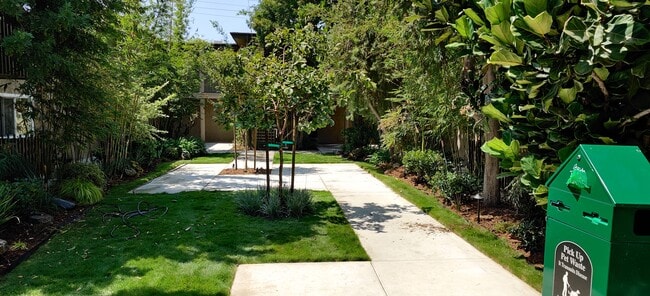 Verdant landscaping - 4727 W 147th St Unit 111