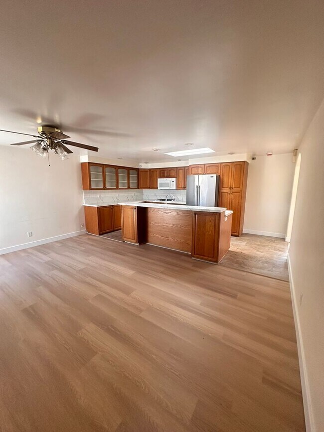 Photo - 6328 Cleo St Unit 6328