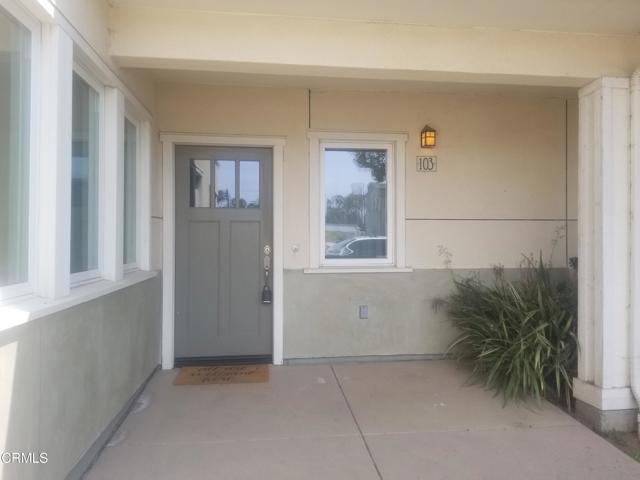 Photo - 992 Los Angeles