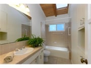 Photo - New construction house in La Jolla. Gustavo Lopez AMSI