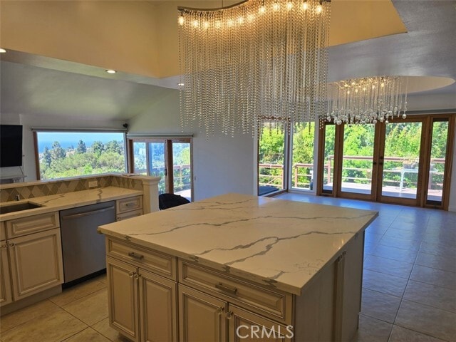 Photo - 6759 Alta Vista Dr