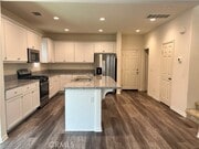 Photo - 687 S Clementine Ln House