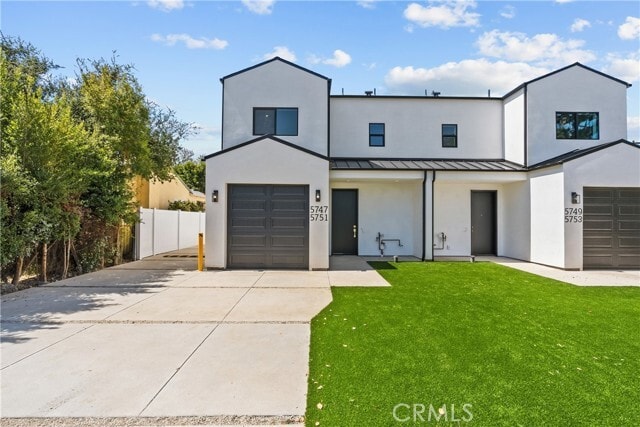 Building Photo - 5747 Vista Del Monte Ave