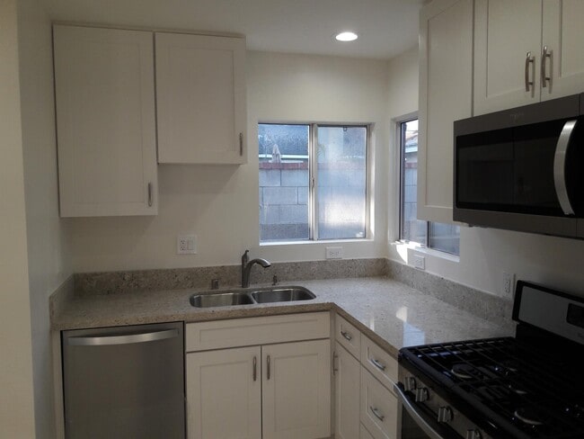 Photo - 512 N Lucia Ave