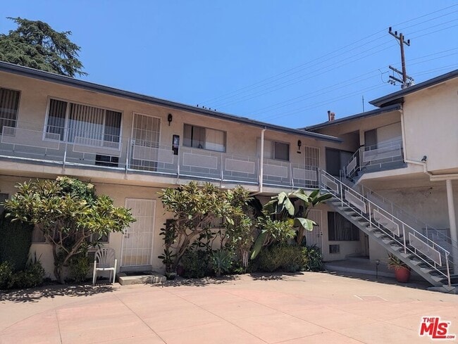 Photo - 1365 Orange Grove Ave House