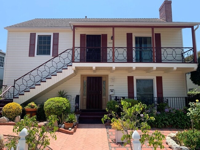 For Rent: Charming 2 Bed / 2 Bath Duplex i... - For Rent: Charming 2 Bed / 2 Bath Duplex i... House