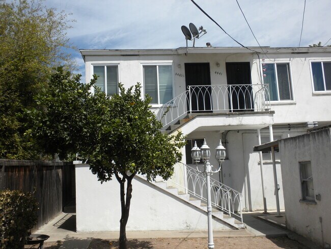 Building Photo - 4442 Estrella Ave Unit 4441 1/2 Estrella Ave