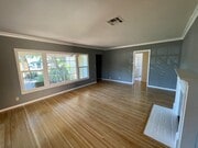 Photo - 14517 Hesby St House
