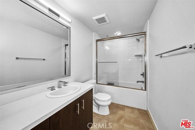 Photo - 436 S Virgil Ave Unit 304