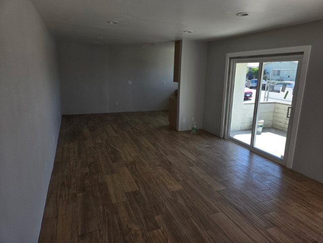 Photo - 14700 Hubbard St Unit 3