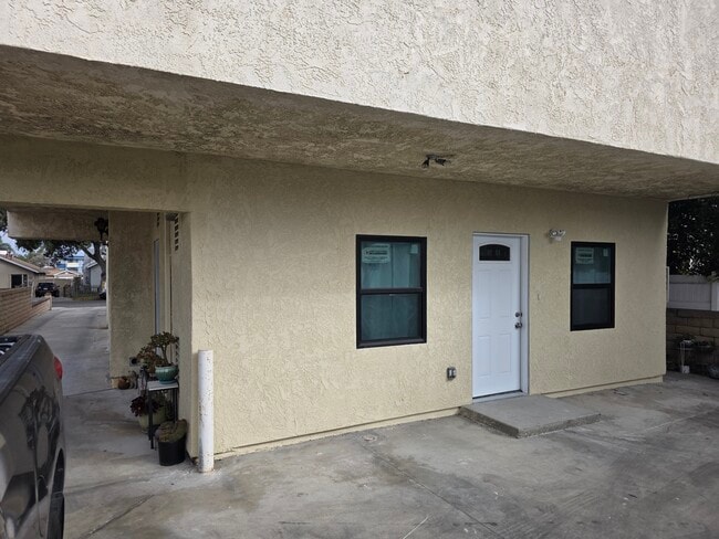 Photo - 1129 W 23rd St Unit 1129