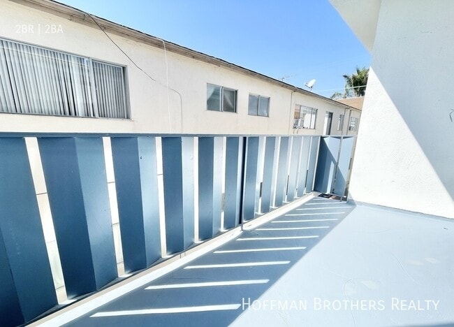 Photo - 1017 Ocean Park Blvd Unit 5
