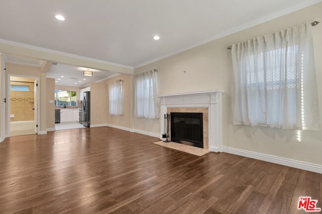 Photo - 6677 W 88th St