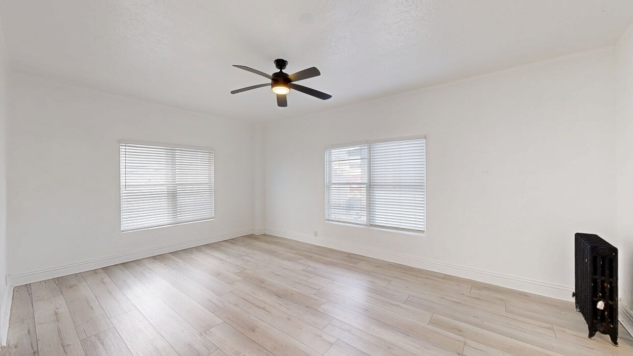 3D Tour - Serrano Towers