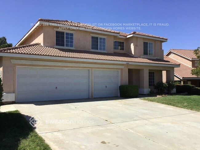 Building Photo - 42049 Crestland Dr