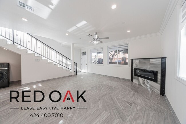 Photo - 2017 S Centinela Ave