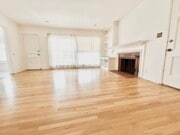 Photo - 1538 Veteran Ave Apartment