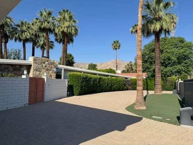 Photo - 71279 Country Club Dr