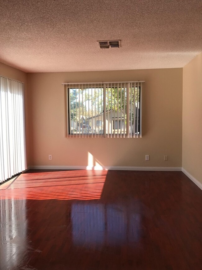 Photo - Redlands Condo Within Walking Distance to University of Redlands