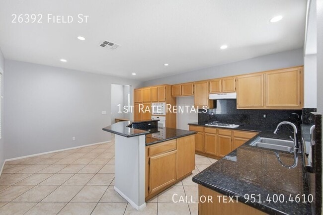 Photo - 26392 Field St