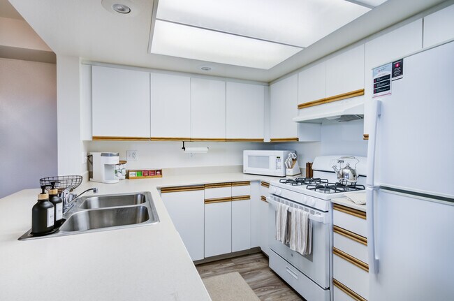 Photo - Bayview Hills – Military Housing