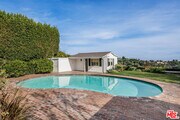 Photo - 1110 Stradella Rd House
