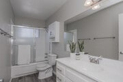 2BR, 1BA - 725 SF - Pacific Place Apartments