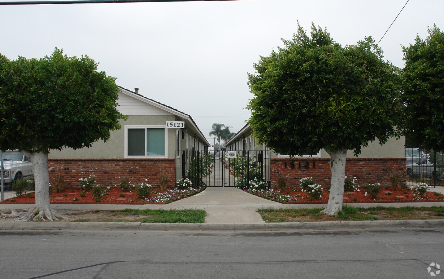Photo - 15121 Van Buren St