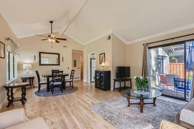 Photo - 2 Bedroom 1 Bath - Single Level Townhome Available mid June