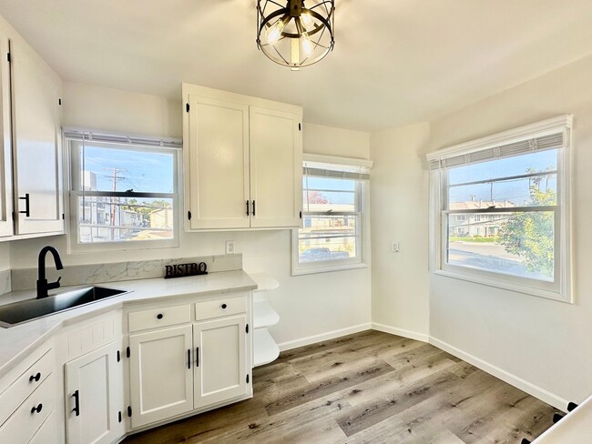 Photo - Updated 1B 1BA in Crown Point! Unit 1925 Fortuna