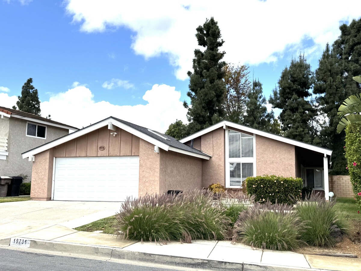 Photo - 19731 Ridgewood Pl House