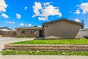 Photo - Beautiful Single Story In Great Location!! House