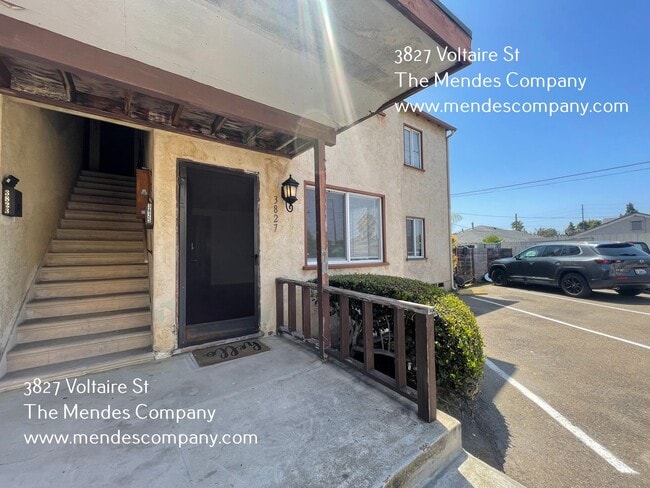 Photo - 3827 Voltaire St