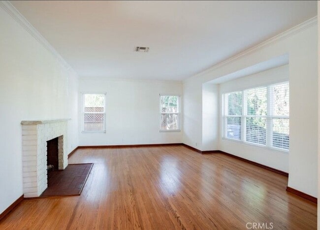 Photo - 8960 Helms Pl
