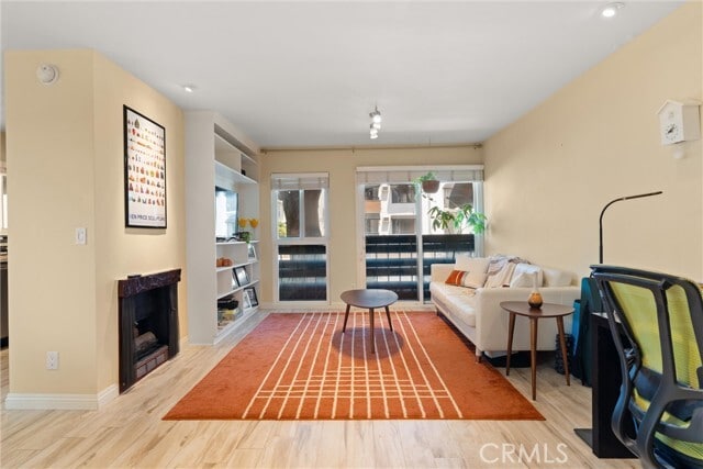 Photo - 1021 N Crescent Heights Blvd Unit 101