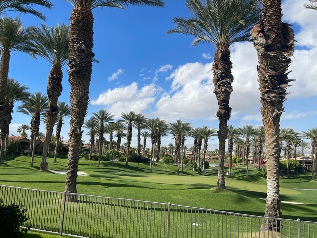 Photo - 392 Desert Holly Dr Unit 392