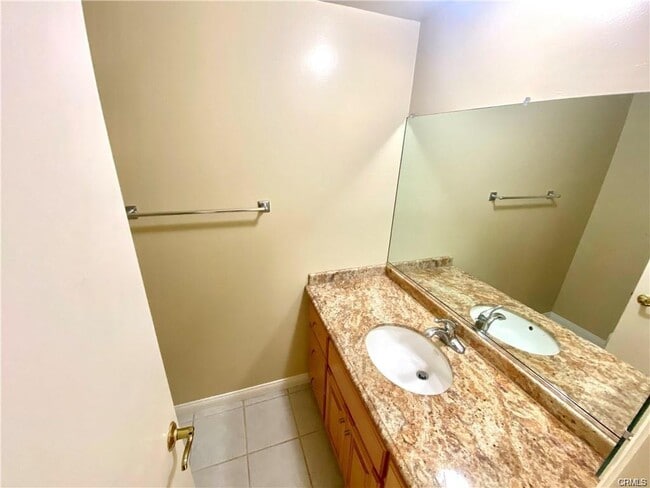 Photo - 3860 W 234th St