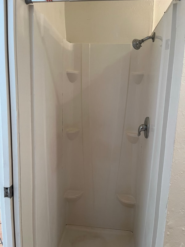 Building Photo - 3949-3933 33rd St