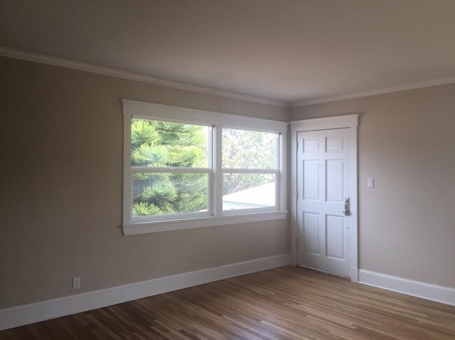 Photo - 3825 1/2 Sawtelle Blvd Unit 1/2